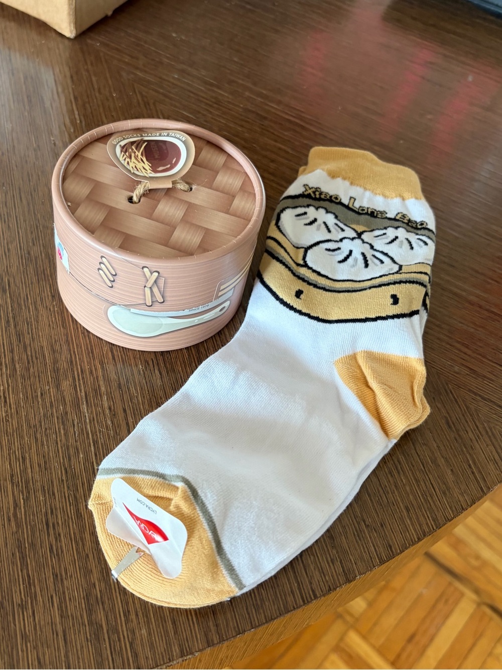 Musen White & Mustard Novelty Dumpling Ankle Socks